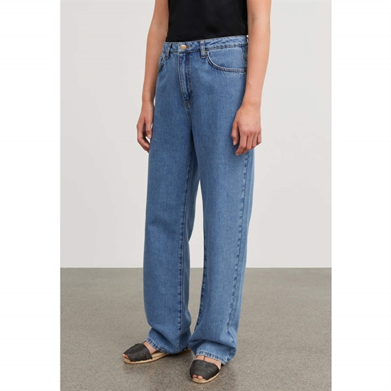 Skall Studio Maddy Straight Jeans, Washed Blue